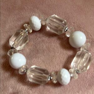 Elegant White and Clear Beaded Bracelet